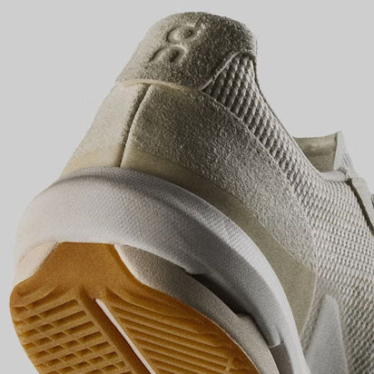 On Cloudmuse Sneakers