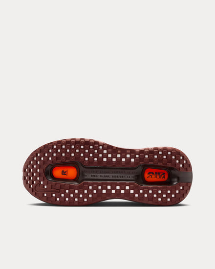 Nike x Renegade Vomero Premium Brown Basalt / Total Orange / Bronze Eclipse / Hyper Crimson Running Shoes - 5