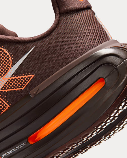 Nike x Renegade Vomero Premium Brown Basalt / Total Orange / Bronze Eclipse / Hyper Crimson Running Shoes - 6
