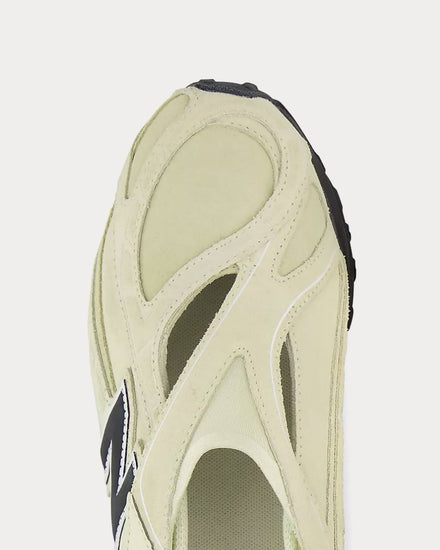 New Balance 204v Pistachio Butter / Morel / Black Cement Low Top Sneakers - 6