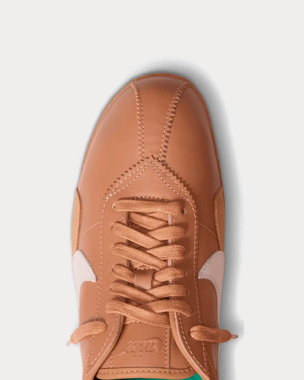 Nike Moon Shoe Flax / Pale Ivory / Gum Medium Brown / Malachite Low Top Sneakers - 6