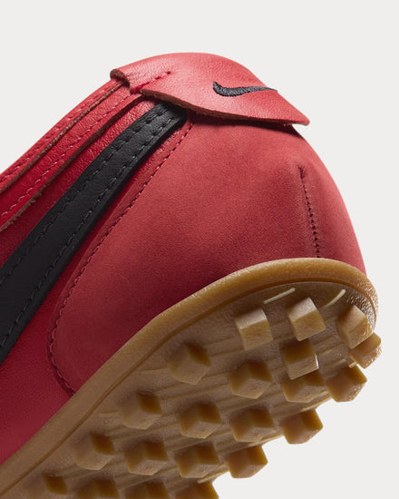 Nike Moon Shoe University Red / Black Low Top Sneakers - 6