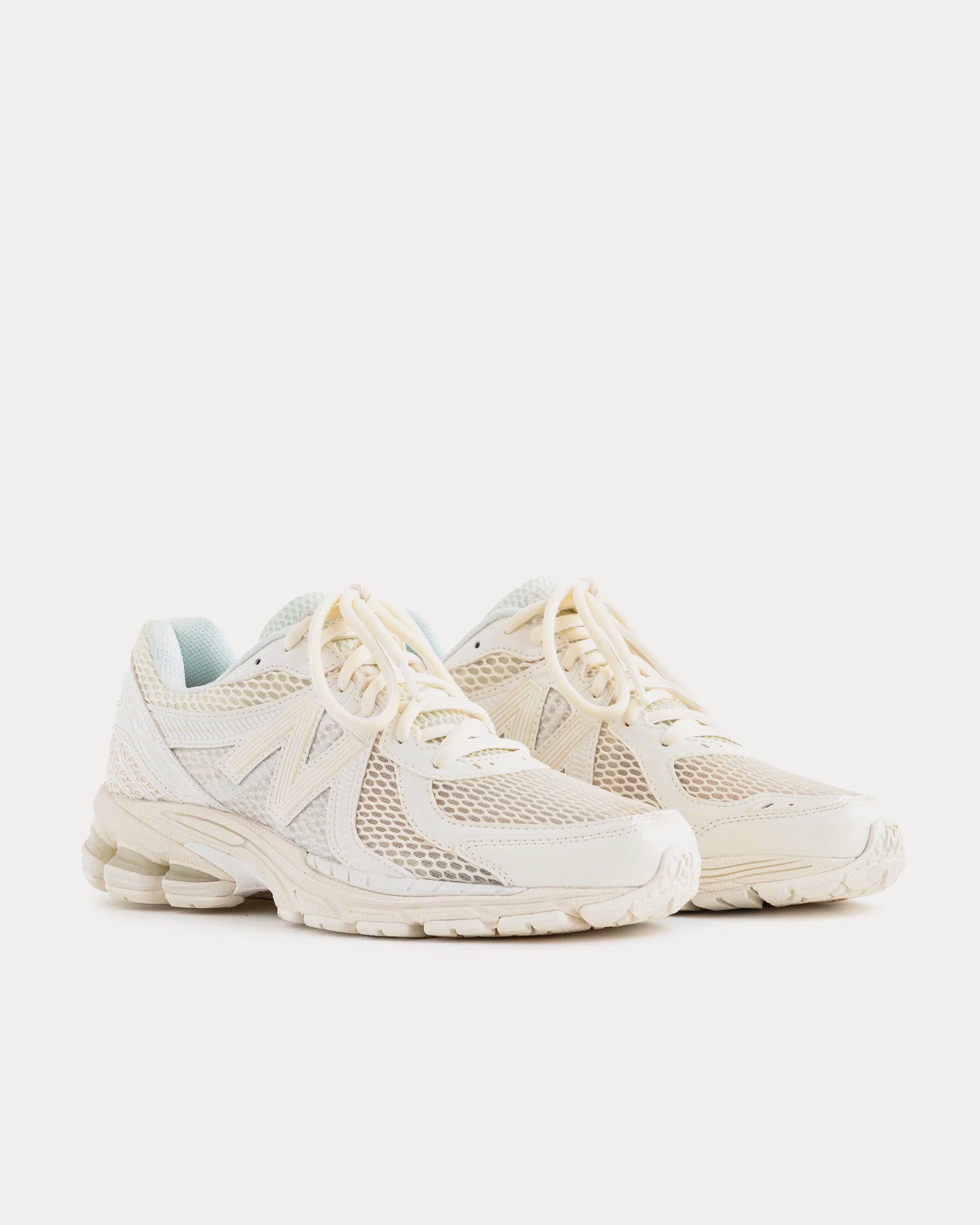 New Balance x Aime Leon Dore - 860v2 White Low Top Sneakers