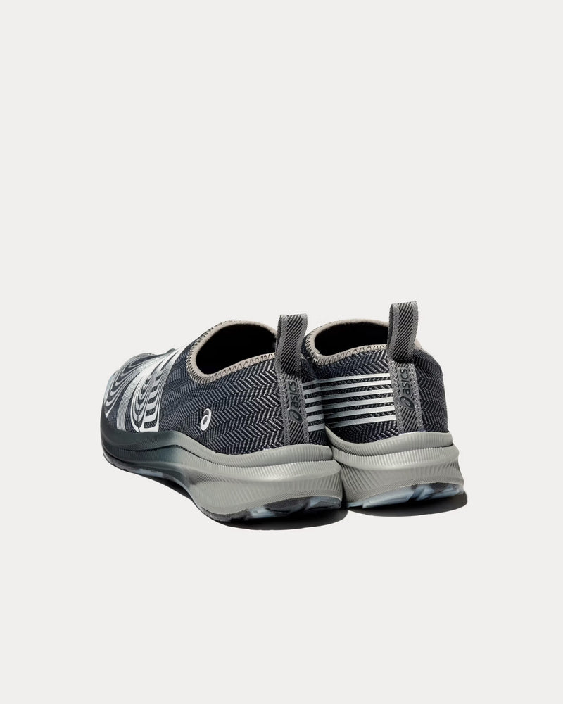 Asics x Kiko Kostadinov Unisex LYASA FF Tabi Carbon / Pure Silver
