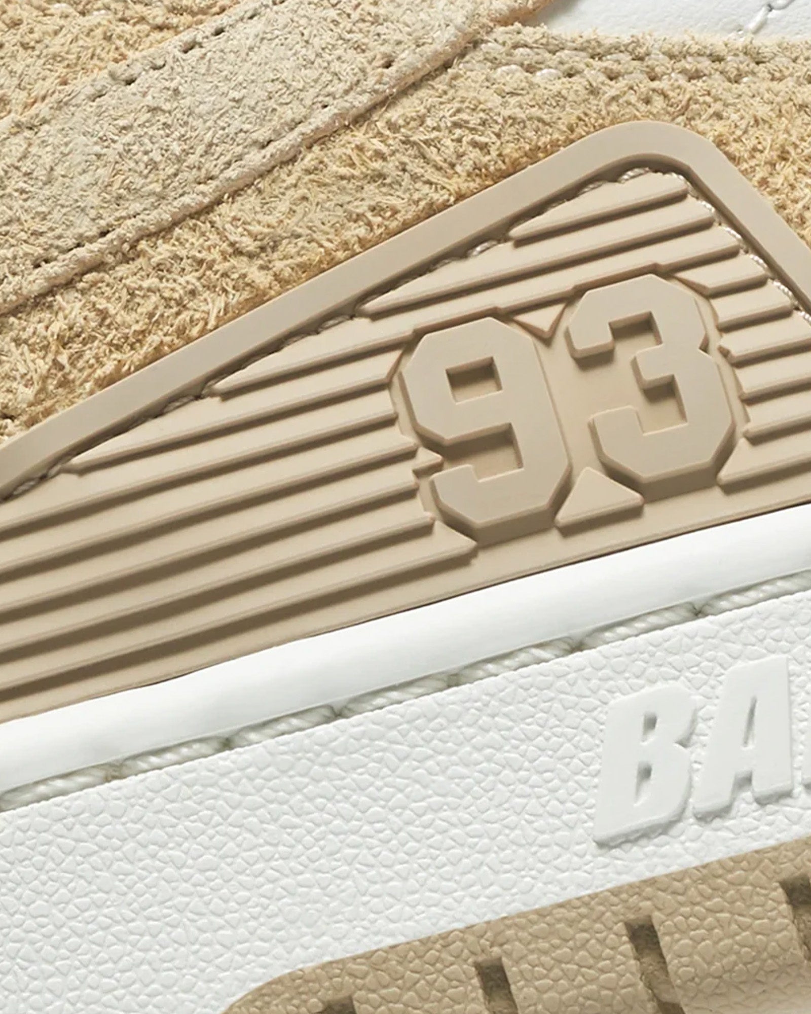 A Bathing APE - Bape Sk8 Sta #3 Beige / White Low Top Sneakers