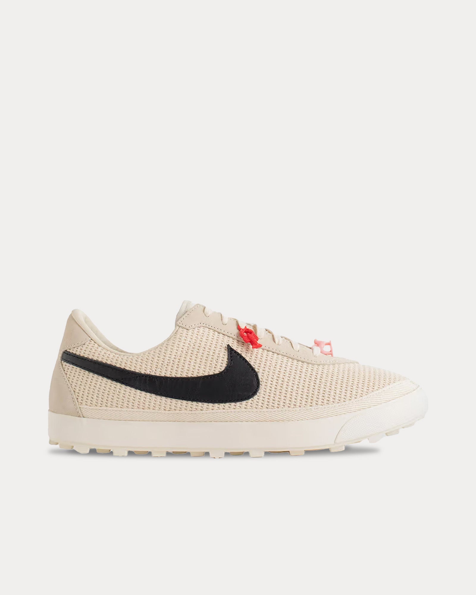 Nike Cream and Black Low-Top Trainers Nike Sportswear AIR FORCE 1 GTX - Trainers - phantom/black  main image 2