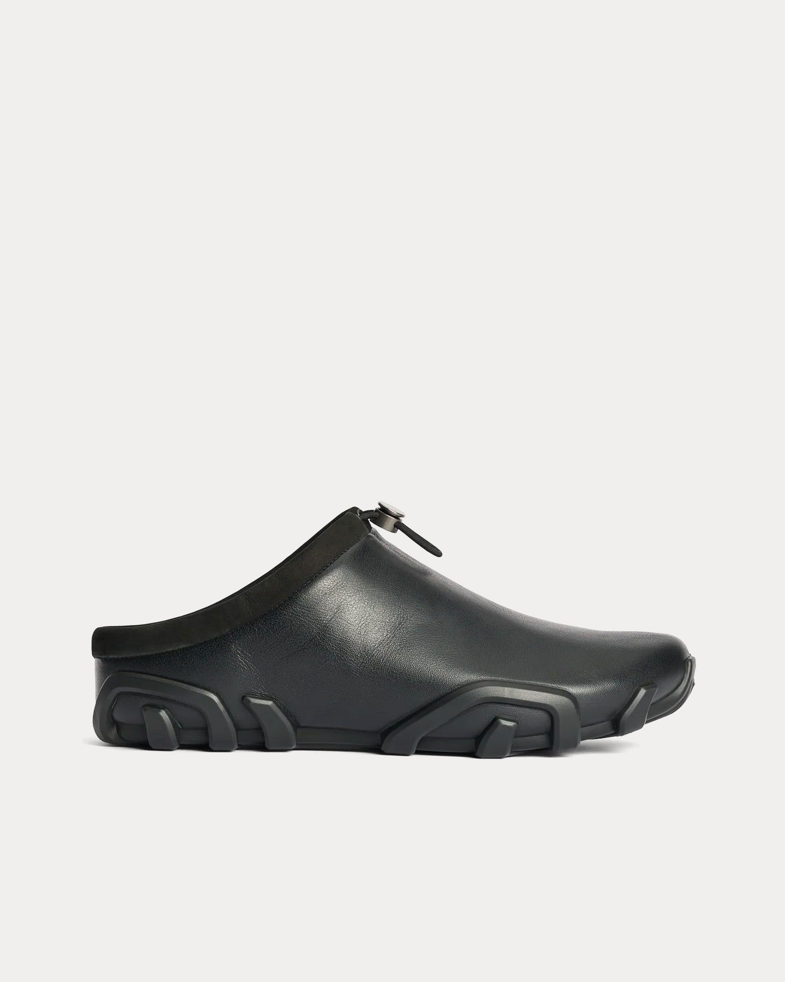 KIKOKOSTADINOV-saida-black-