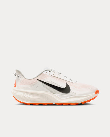 Nike ACG Pegasus Trail Summit White / Phantom / Safety Orange / Black Running Shoes