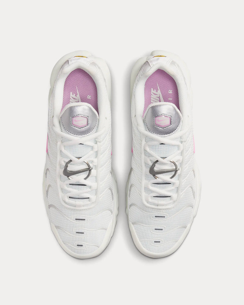 pink nike tns womens