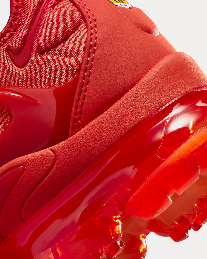 Vapormax orange red hotsell
