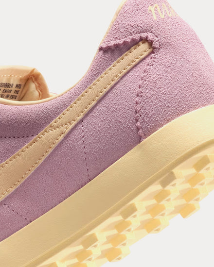 Nike Astrograbber Suede Pink Foam / Muslin Low Top Sneakers - 5