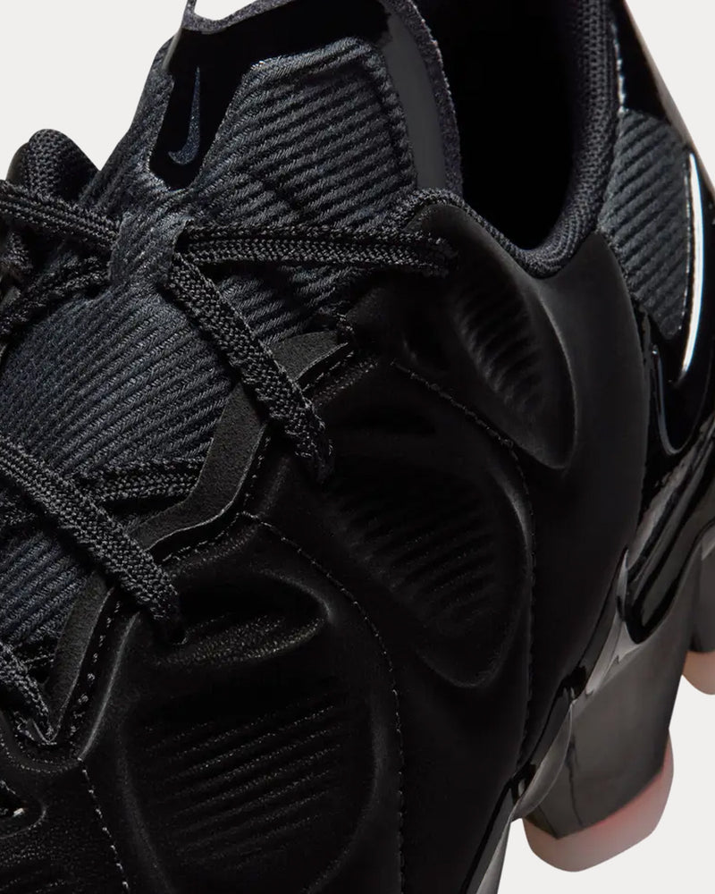 Nike Women's First Sight Mirage Black Low Top Sneakers