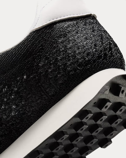 Nike LD-1000 Flyknit Black / Dark Smoke Grey / Natural / White Low Top Sneakers - 6