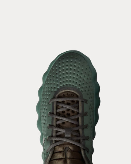 Nike Mind 002 Camo Green / Phantom / Newsprint Pregame Shoes - 6