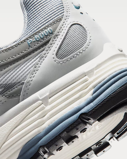 Nike P-6000 Light Smoke Grey / Smoke Grey / Photon Dust / Blue Graphite Low Top Sneakers - 6