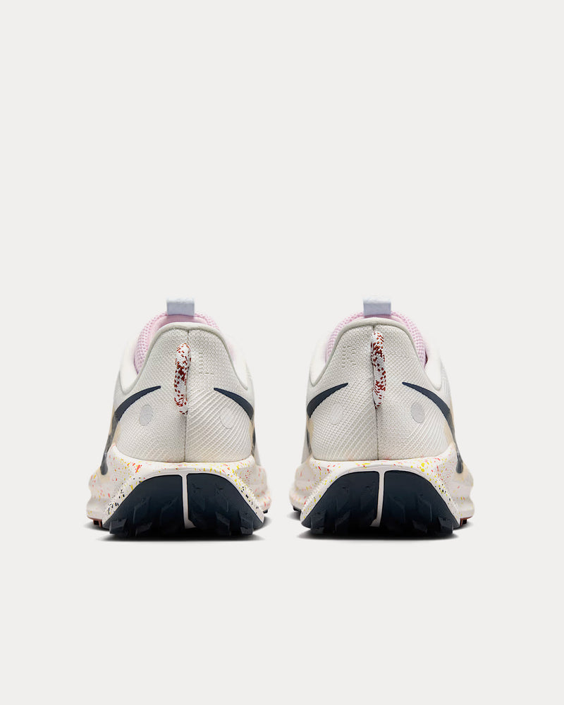 Nike Pegasus Trail 5 Summit White / Football Grey / Pink Foam / Armoury Navy Running Shoes - 4