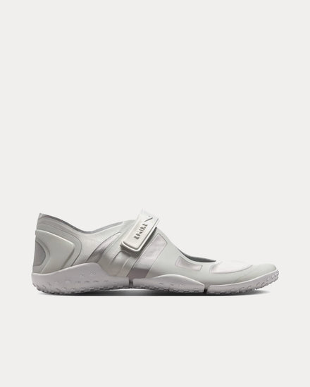 NikeSKIMS Rift Satin Night Silver / Base Grey / Medium Silver / Night Silver Slip On Sneakers - 1