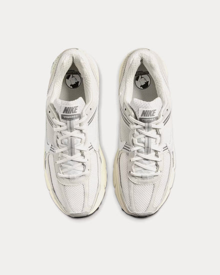 Nike Zoom Vomero 5 Platinum Tint / Cashmere / Iron Grey / Photon Dust Low Top Sneakers - 2