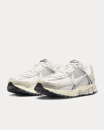 Nike Zoom Vomero 5 Platinum Tint / Cashmere / Iron Grey / Photon Dust Low Top Sneakers - 3