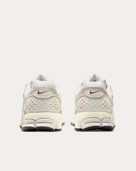 Nike Zoom Vomero 5 Platinum Tint / Cashmere / Iron Grey / Photon Dust Low Top Sneakers - 4