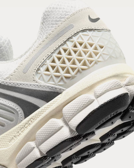 Nike Zoom Vomero 5 Platinum Tint / Cashmere / Iron Grey / Photon Dust Low Top Sneakers - 5