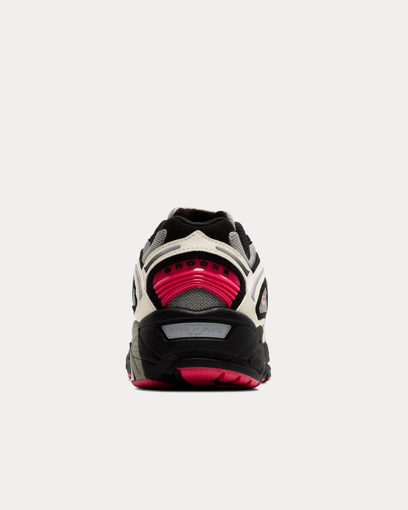 Brooks Running x STAPLE Adrenaline GTS 4 Black / White / Pigeon Pink Low Top Sneakers - 4