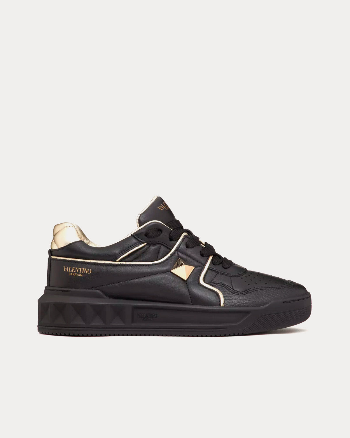 Valentino One Stud Black Low Top Sneakers - Sneak in Peace