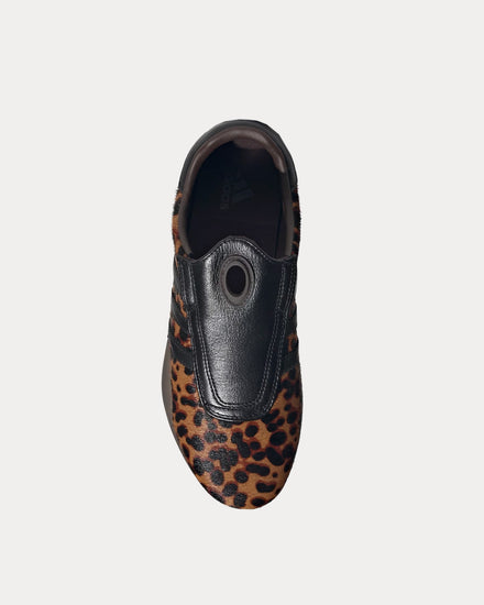 Adidas Taekwondo Mei Brown / Core Black / Gum On Sneakers - 2