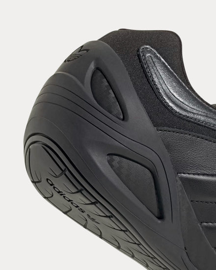 Adidas Adiracer GT Core Black / Core Black / Carbon Low Top Sneakers - 5