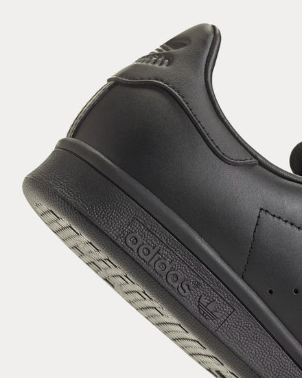 Adidas Stan Smith 'All Black' Core Black / Core Black / Core Black Low Top Sneakers - 6