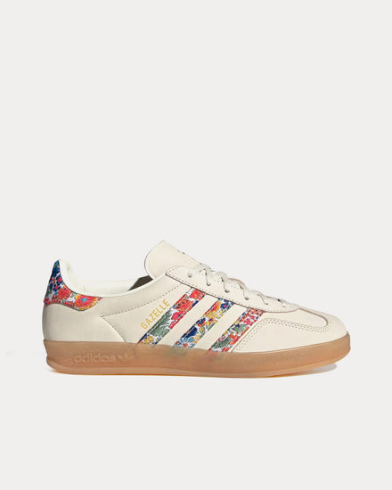Adidas x Liberty Women's Gazelle Indoor Liberty London Print Off White / Gold Metallic / Gum Low Top Sneakers Adidas x Liberty Women's Gazelle Indoor Liberty London Print Off White / Gold Metallic / Gum Low Top Sneakers