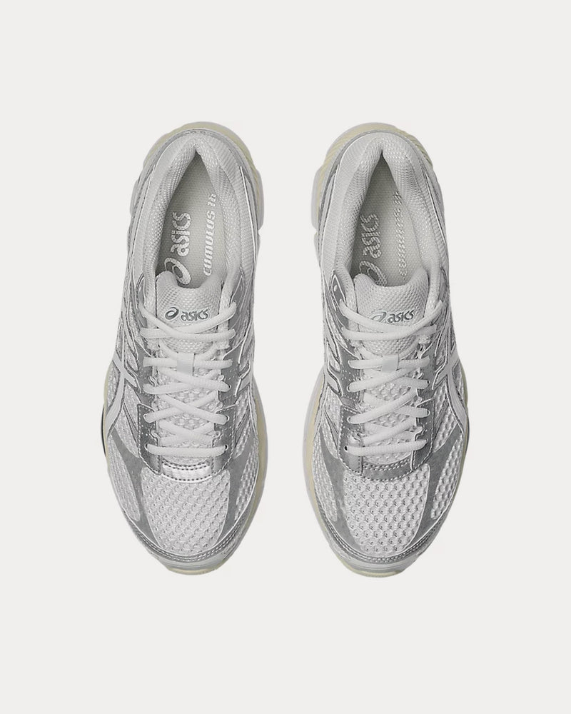 Asics Gel-Cumulus 16 White / White Low Top Sneakers - 2