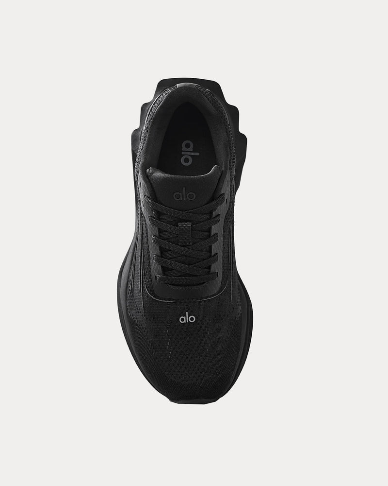 alo ALO RUNNER スニーカー ブラック 23cmUS M6 W7.5 Alo Yoga Women's Alo Runner Black Running Shoes