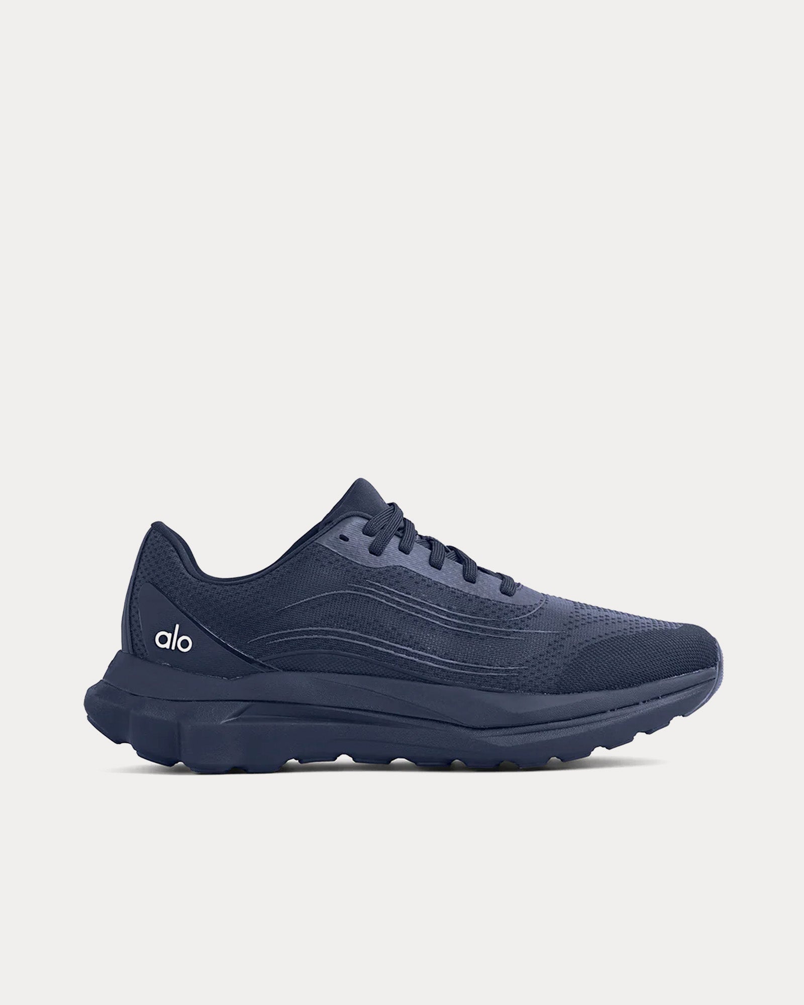 ALO Yoga Alo Runner ランニングシューズ 23cm Alo Yoga Women's Alo Runner Navy Running Shoes