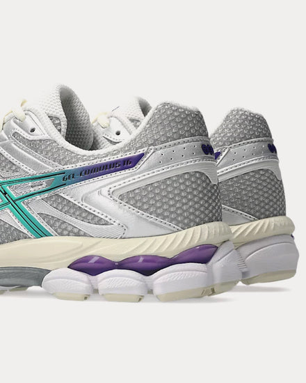 Asics Gel-Cumulus 16 Cream / Malachite Green Low Top Sneakers - 5
