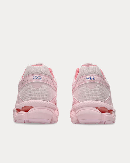 Asics Gel-Cumulus 16 Pink Salt / Cotton Candy Low Top Sneakers - 4