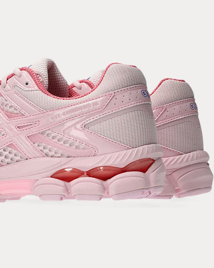 Asics Gel-Cumulus 16 Pink Salt / Cotton Candy Low Top Sneakers - 5