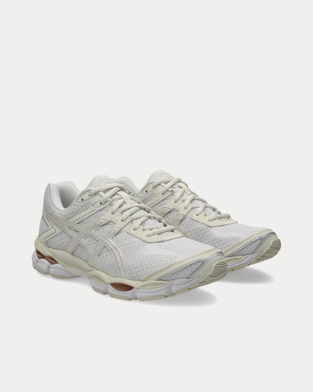 Asics Gel-Cumulus 16 White / Cream Low Top Sneakers - 3