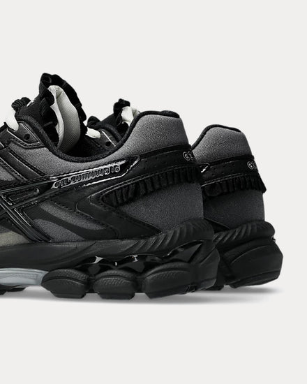 Asics x Griff Gel-Cumulus 16 Black / Black Low Top Sneakers - 6