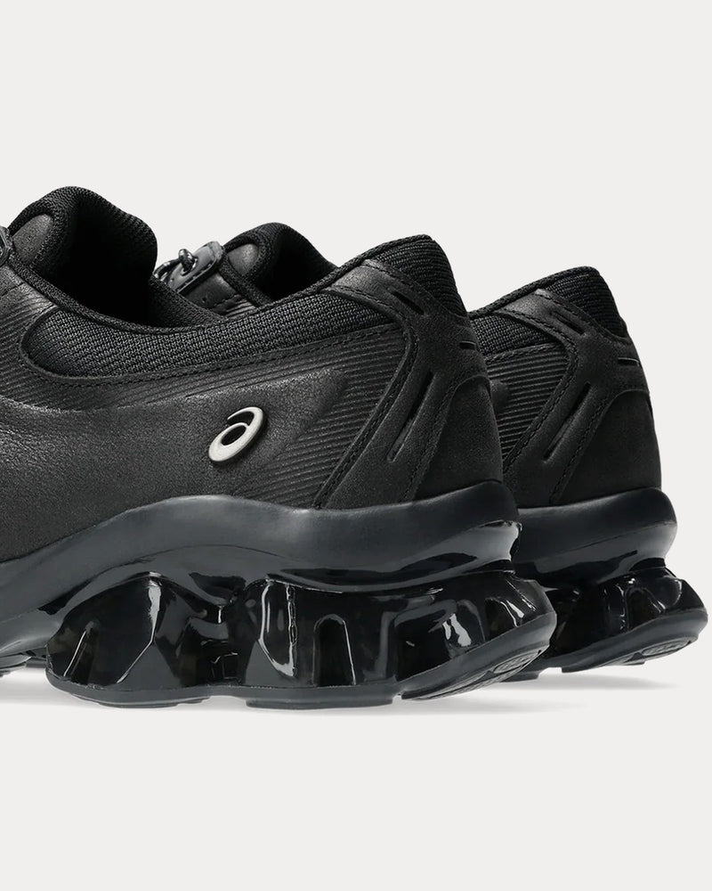 Asics Gel-Kinetic SP Black / Black Low Top Sneakers - 5