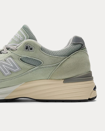 New Balance MADE in UK 991v2 Sea Grass / Silver Low Top Sneakers - 5