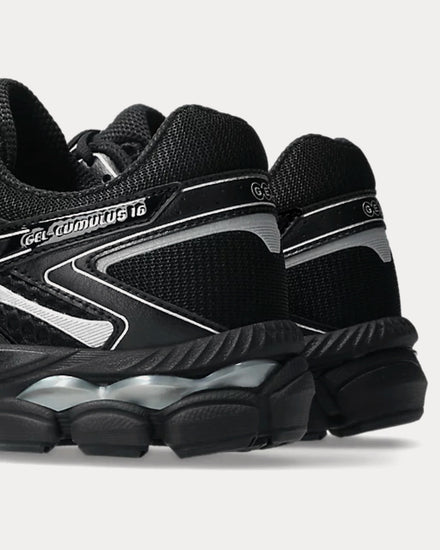 Asics Gel-Cumulus 16 Black / Black Low Top Sneakers - 2