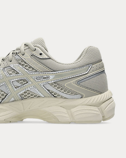 Asics Gel-Cumulus 16 Dried Leaf Green / Dried Leaf Green Low Top Sneakers - 5