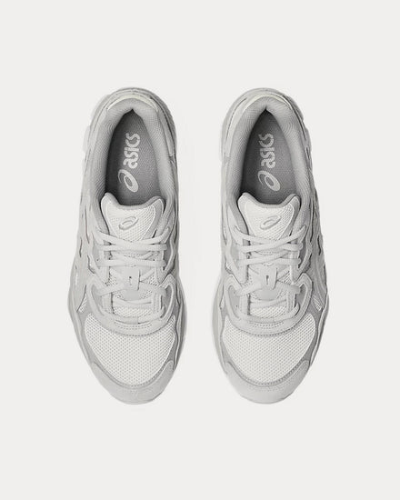 Asics Unisex Gel-NYC Cream / Cloud White Low Top Sneakers