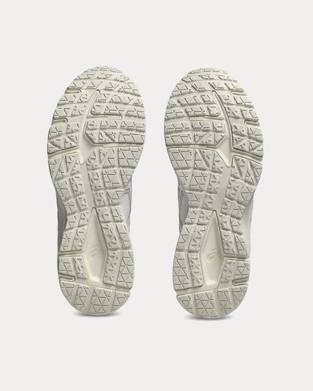 Asics JOG 100S White / Cream Low Top Sneakers - 5