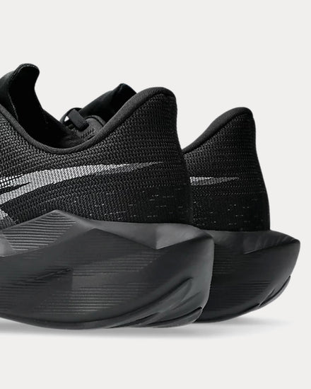 Asics Novablast 6 Black / Black Running Shoes - 6