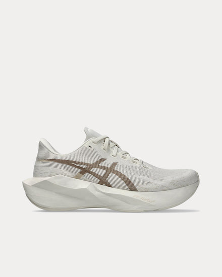 Asics Novablast 6 Soft Oak / Griege Running Shoes - 1