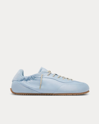 Axel Arigato Daze Flat Runner Light Blue / Light Gum Low Top Sneakers