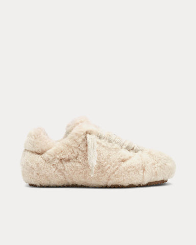 Axel Arigato Tact Shearling Runner Beige / Gum Low Top Sneakers