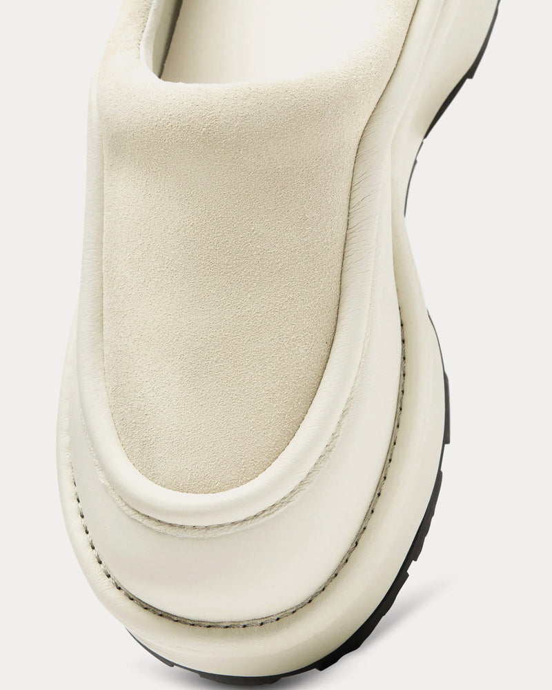 Axel Arigato Pillow Mule Suede Off White / Off White Slip Ons - 4